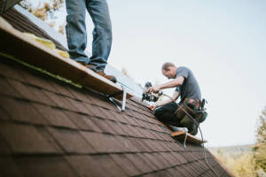 Local Roofers in Manchester, MN